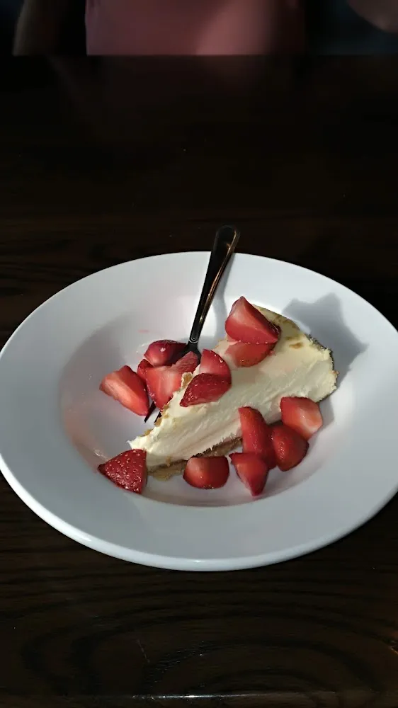 Cheesecake with Strawberries