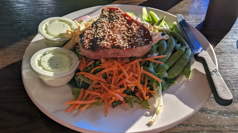 Oriental Ahi Tuna Salad